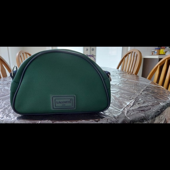Chemis Lacoste Sling bag - Picture 3 of 4